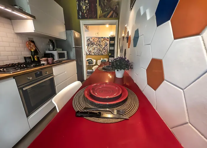 Modern Design - 15min Colosseo - Metro C Apartment Rome